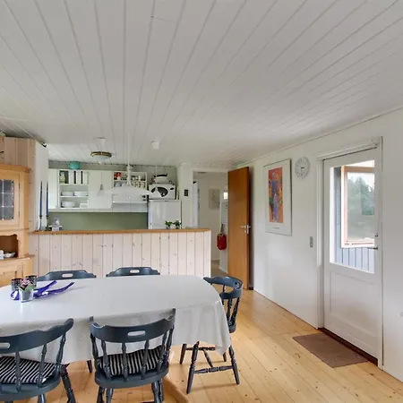 Kastehelmi - 400m From The Sea By Interhome Hébergement de vacances *