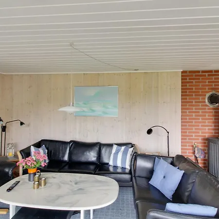 Kastehelmi - 400m From The Sea By Interhome Hébergement de vacances *